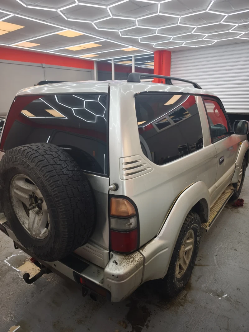 Toyota Land cruiser J90, снимка 10 - Автомобили и джипове - 53388149