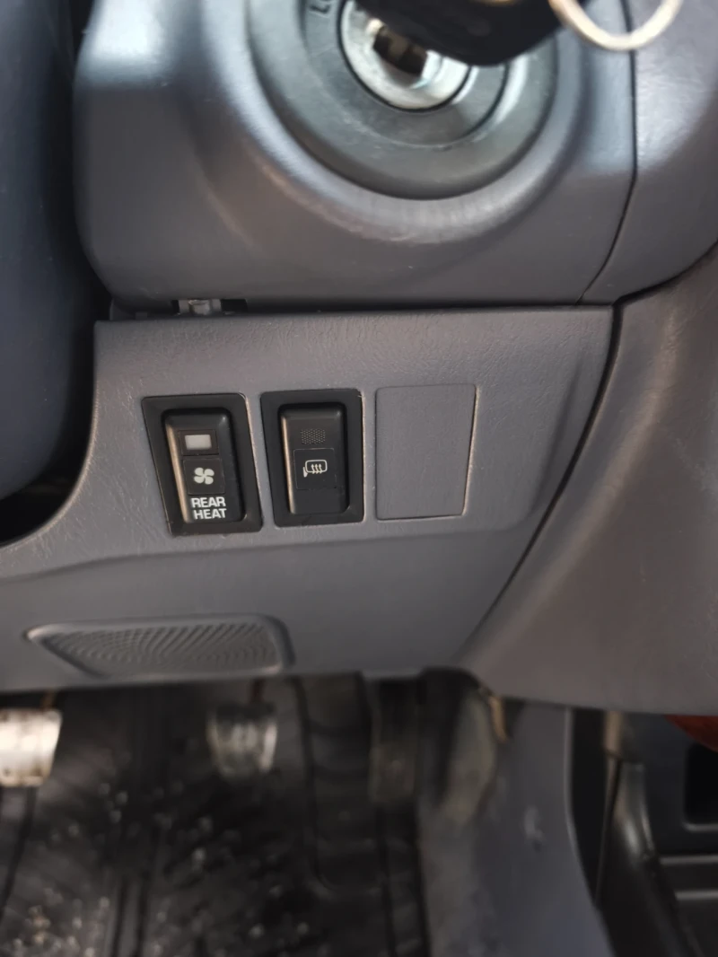 Toyota Land cruiser J90, снимка 6 - Автомобили и джипове - 53253114