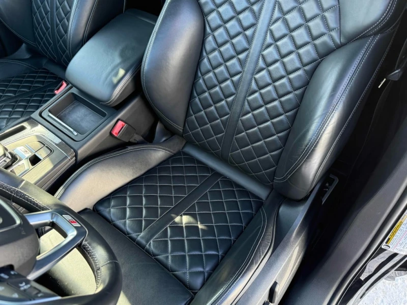 Audi SQ5 / Progressiv / ДВА КЛЮЧА / ПАНОРАМА /  CARFAX, снимка 11 - Автомобили и джипове - 53383009
