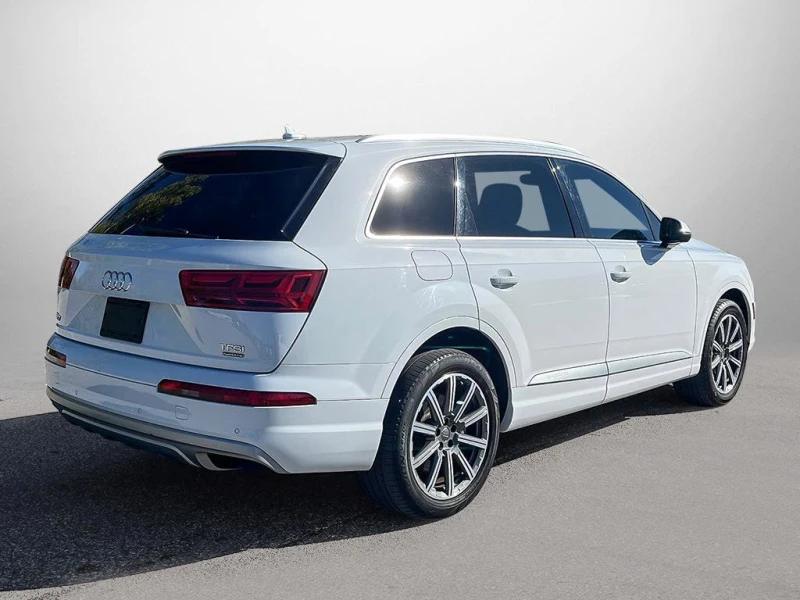 Audi Q7 Progressiv* Line Ass* CAMERA* No Accidents* , снимка 5 - Автомобили и джипове - 53407530