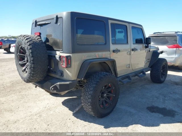 Jeep Wrangler, снимка 5 - Автомобили и джипове - 49157992