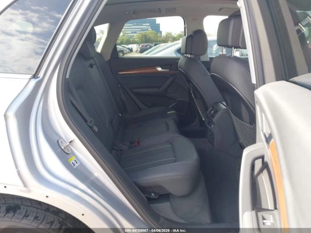 Audi Q5 Premium Plus 45 Tfsi S Line Quattro, снимка 15 - Автомобили и джипове - 54378258