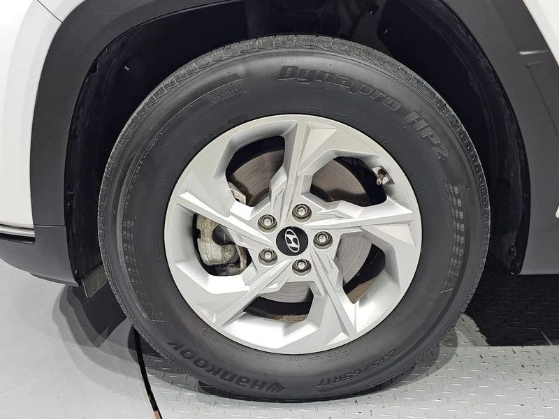 Hyundai Tucson Gasoline 1.6 Turbo 2WD| 180к.с.| ВКЛ.ТЕХНОТЕСТ, снимка 5 - Автомобили и джипове - 55690028