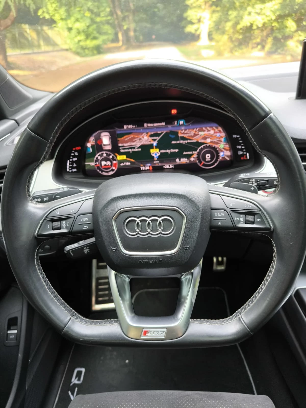 Audi SQ7  - изображение 10
