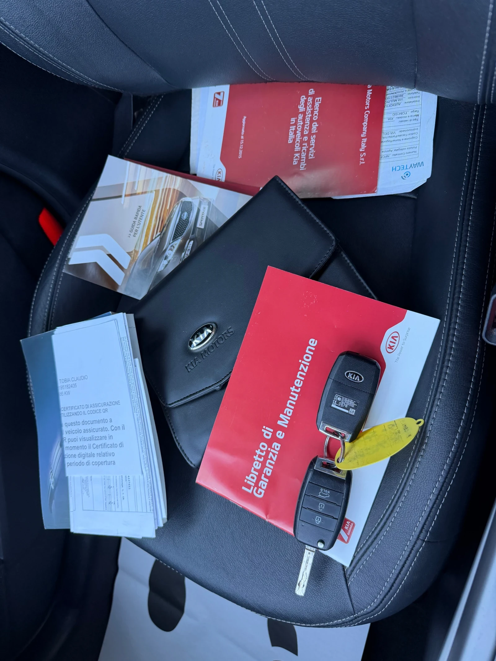 Kia Sportage 1.7CRDI* TOP* , снимка 16 - Автомобили и джипове - 54141000