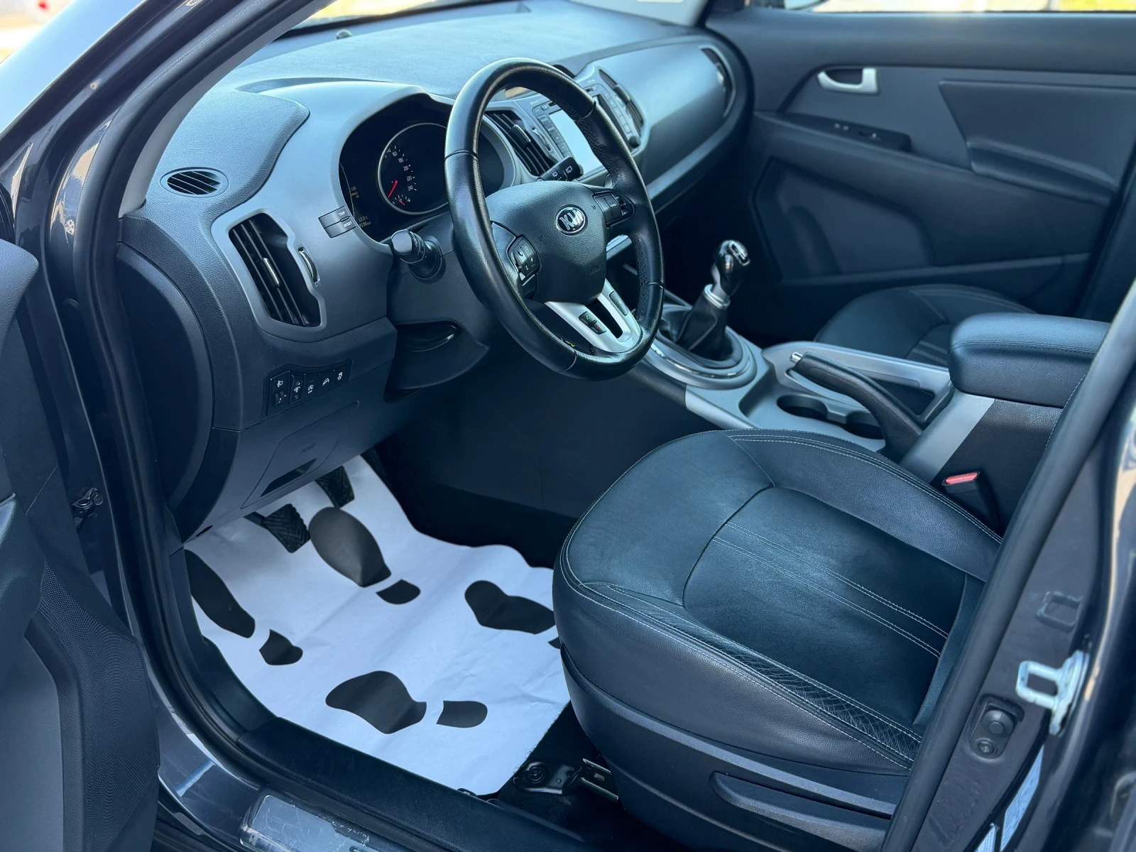 Kia Sportage 1.7CRDI* TOP* , снимка 6 - Автомобили и джипове - 54141000