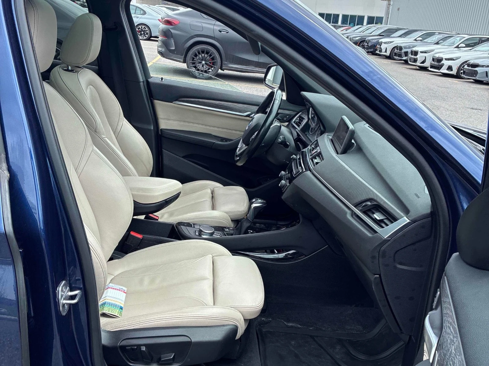 BMW X1 28I ЦЕНА ДО БЪЛГАРИЯ РЕГИСТРАЦИЯ & АВТОКРЕДИТ, снимка 11 - Автомобили и джипове - 55481724