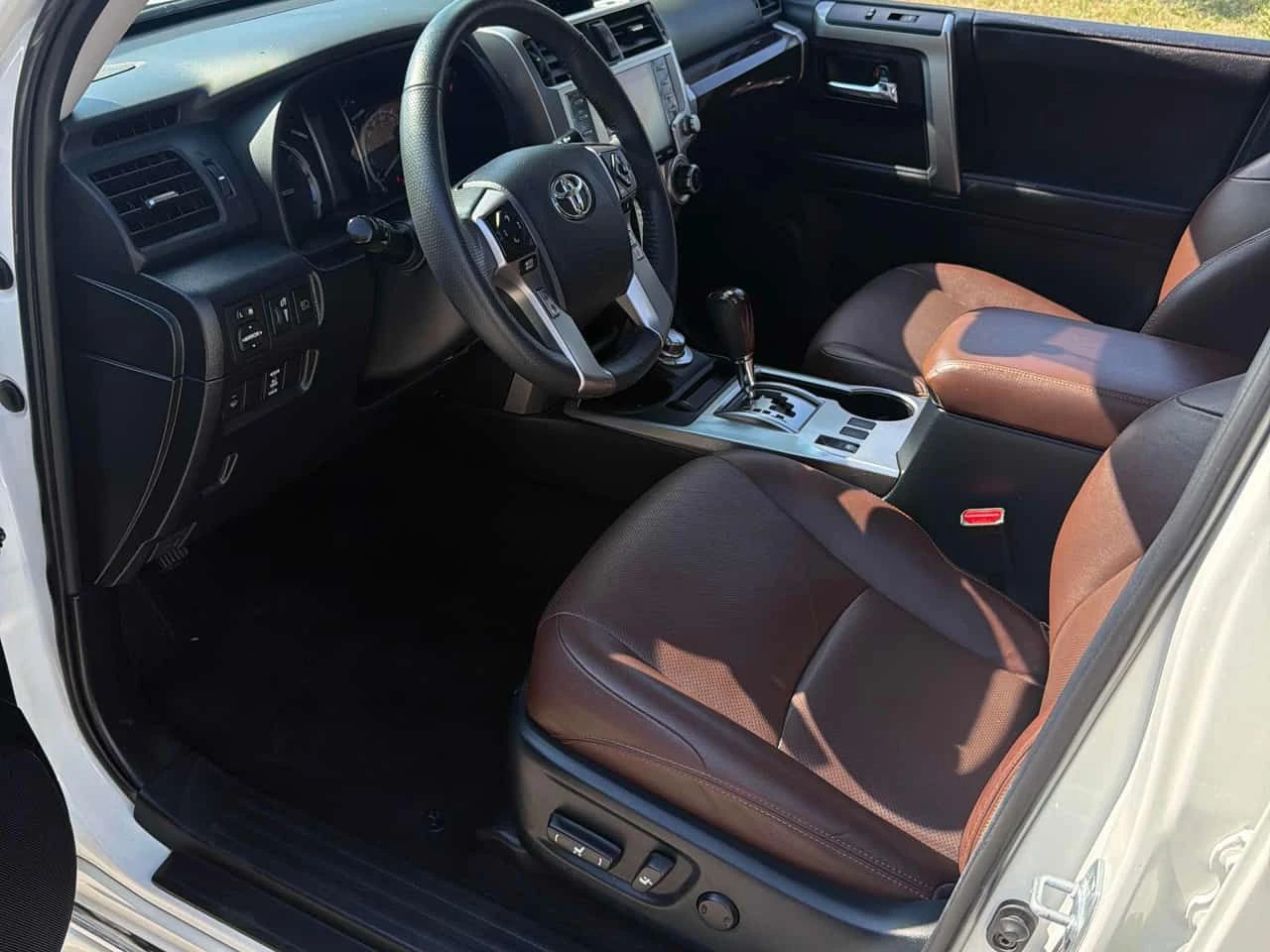 Toyota 4runner * Limited * 7 МЕСТЕН * ЛИЦЕНЗИРАН ДИЛЪР * CARFAX, снимка 5 - Автомобили и джипове - 55579404