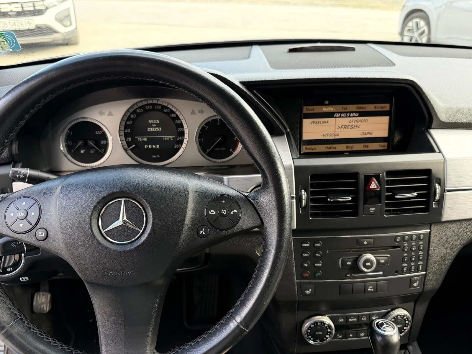 Mercedes-Benz GLK 220 Панорама/Подгрев/Harman/Kardon, снимка 16 - Автомобили и джипове - 56226907