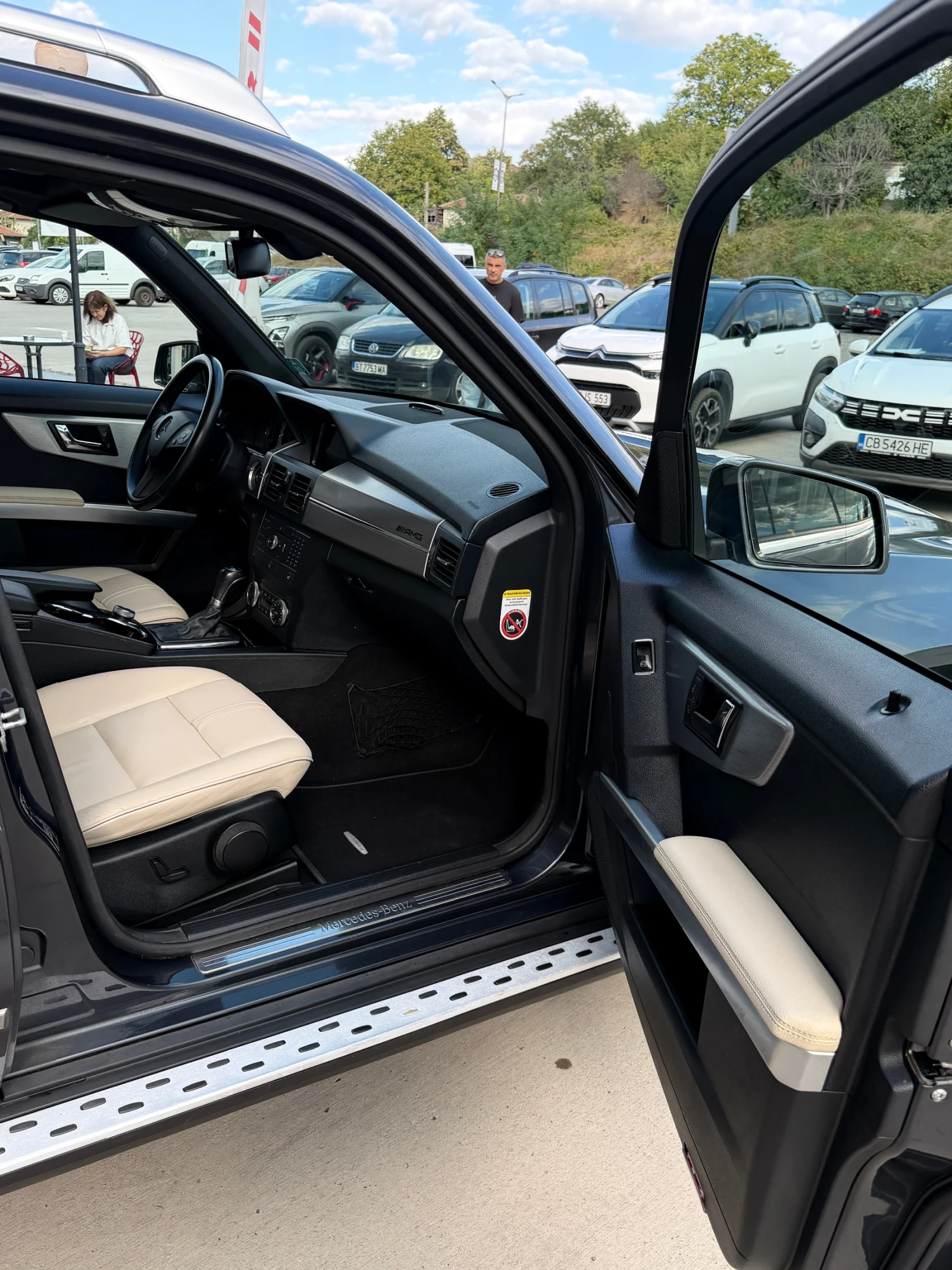 Mercedes-Benz GLK 220 Панорама/Подгрев/Harman/Kardon, снимка 10 - Автомобили и джипове - 56226907