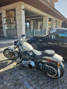 Harley-Davidson Custom Breakout 1900, снимка 7