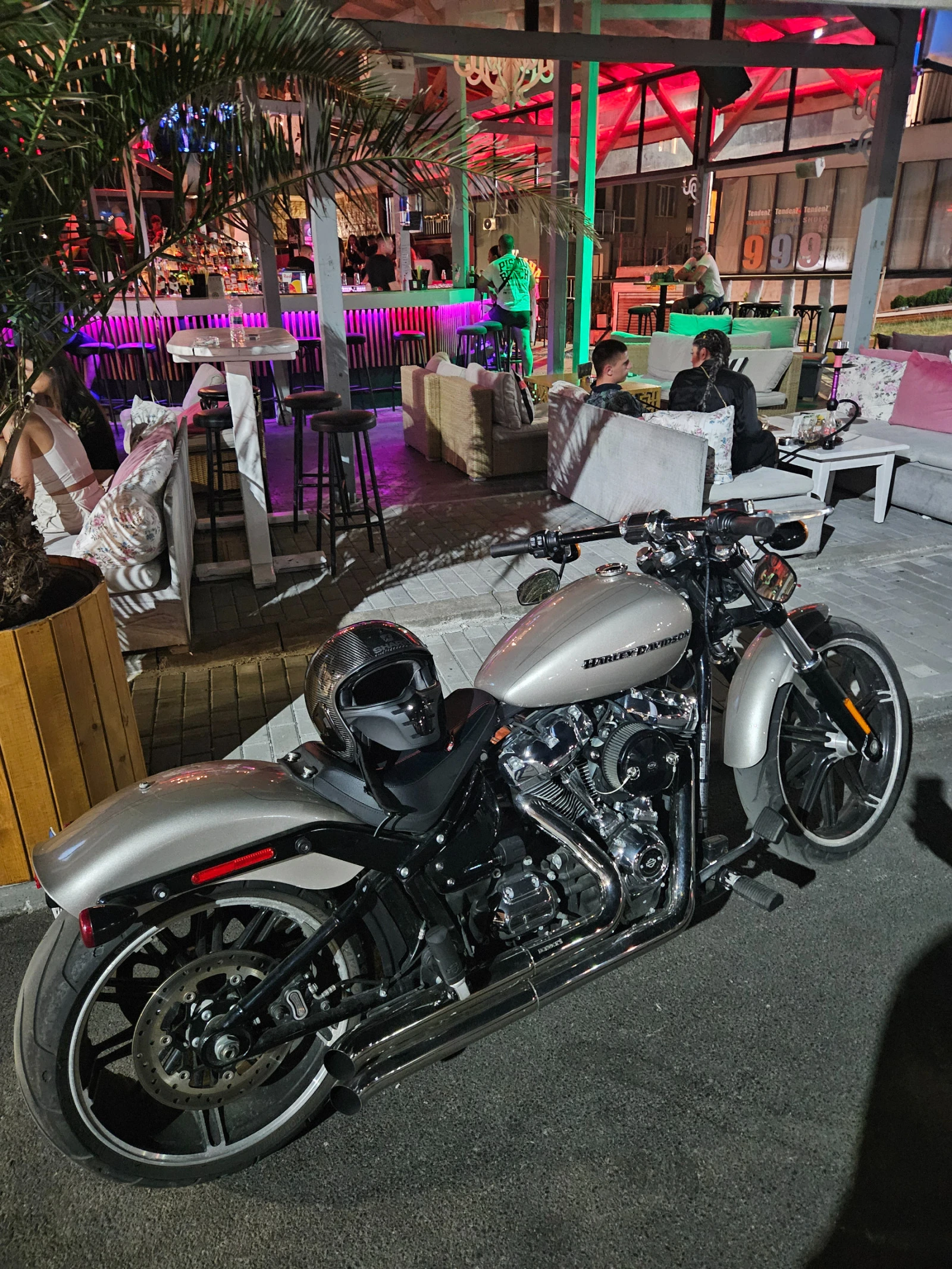 Harley-Davidson Custom Breakout 1900 | Mobile.bg   1