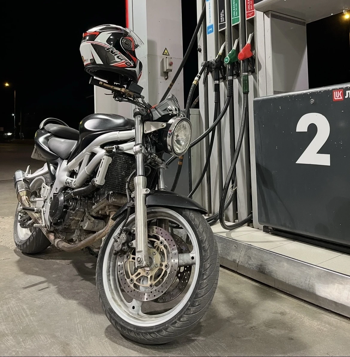 Suzuki SV 650 , снимка 2 - Мотоциклети и мототехника - 54791485