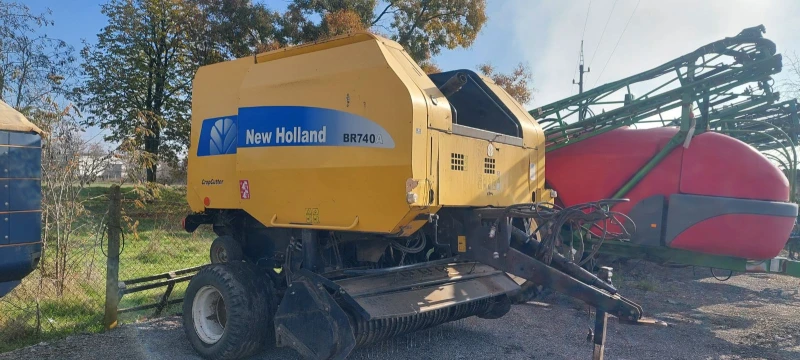 Балировачка New Holland BR 740A, снимка 1 - Селскостопанска техника - 48330987