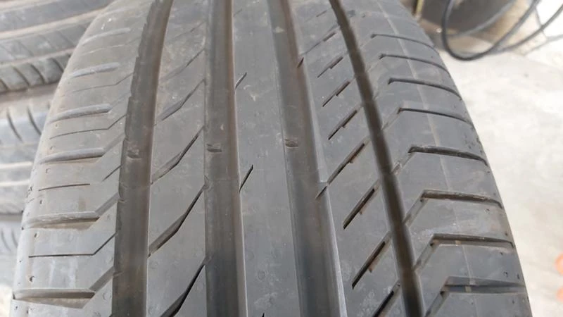 Гуми Летни 245/45R19, снимка 4 - Гуми и джанти - 28487793