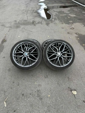        225/35R19  BMW