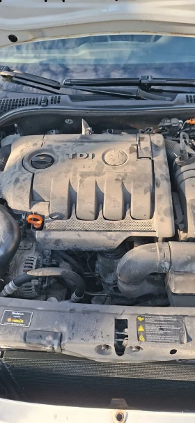 Skoda Octavia 2.0TDI 140к.с DSG обслужена 258000км, снимка 14