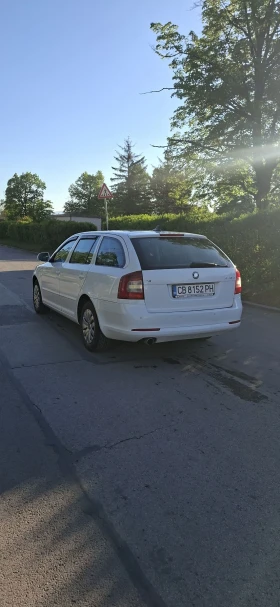 Skoda Octavia 2.0TDI 140к.с DSG обслужена 258000км, снимка 4