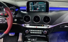 Kia Stinger * 3.3T* AWD* ЧЕРВЕН САЛОН* 360 КАМЕРА* HUD* ОБДУХВ, снимка 7