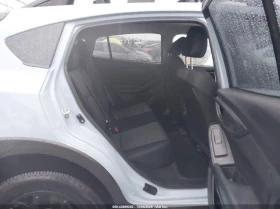 Subaru Crosstrek 2.0L H-4 DI, DOHC, VVT, 152HP All Wheel Drive, снимка 15