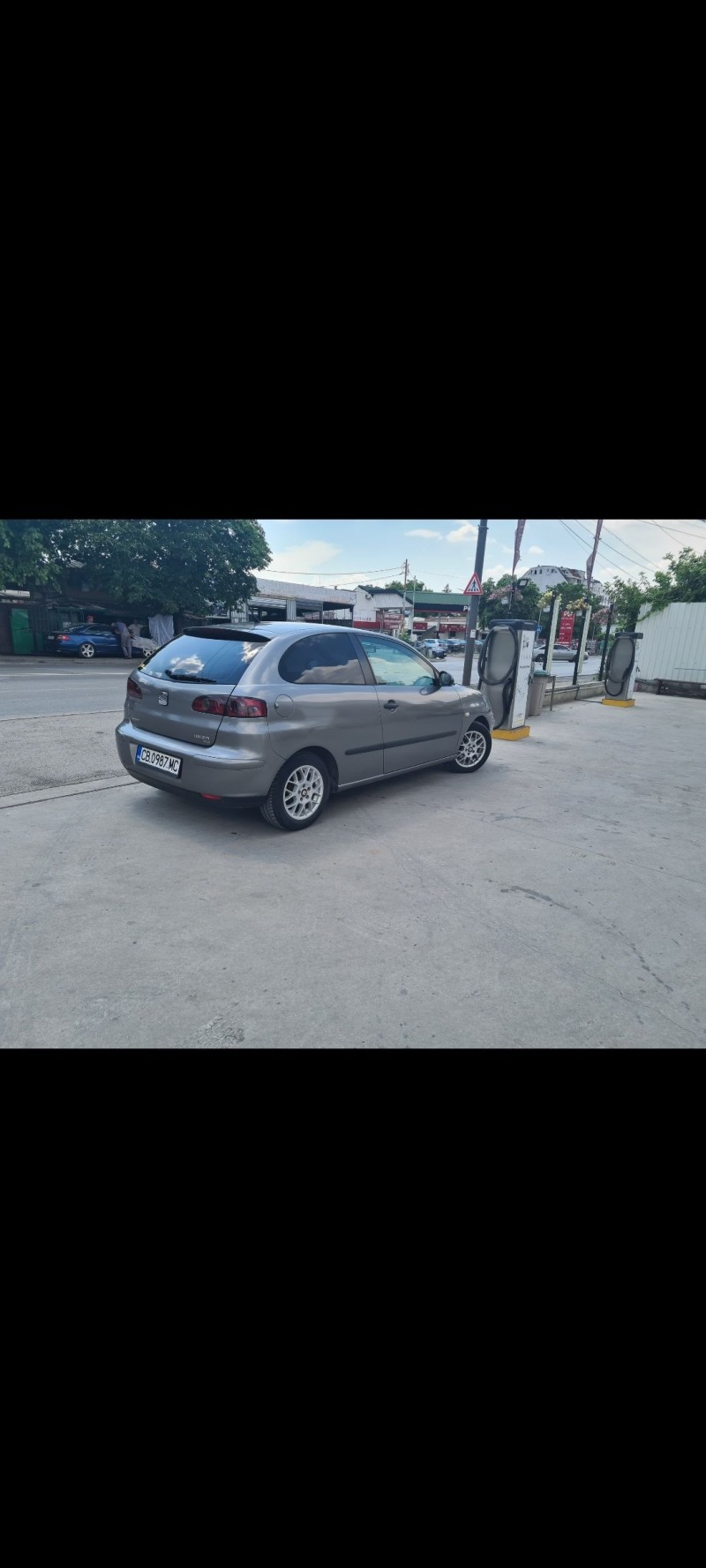Seat Ibiza, снимка 2 - Автомобили и джипове - 45865213