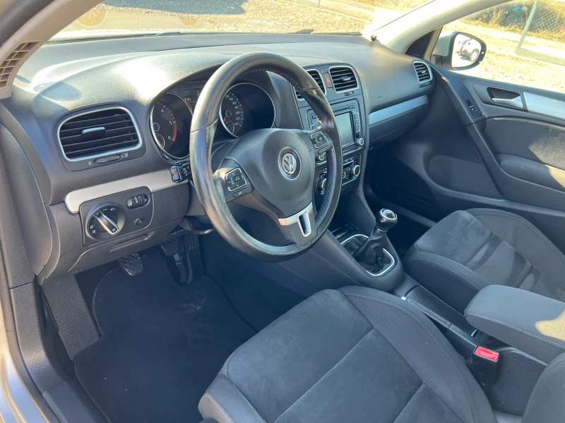 VW Golf 2.0 ТDI , снимка 8 - Автомобили и джипове - 48497109