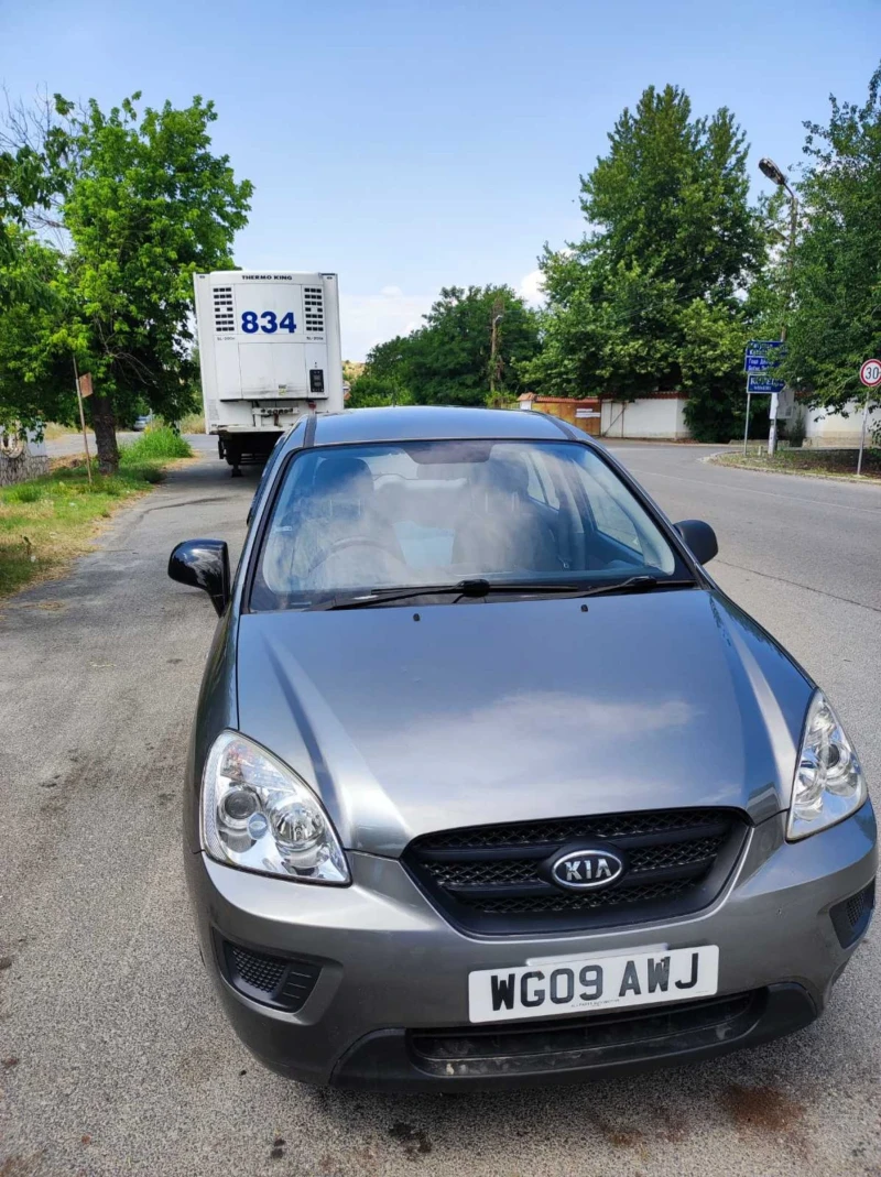 Kia Carens 2.0 / 140k.c / BENZIN , снимка 8 - Автомобили и джипове - 51127871