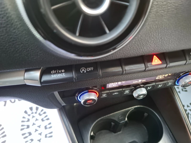 Audi A3 2.0TDI Navi Автопилот, снимка 14 - Автомобили и джипове - 52728005