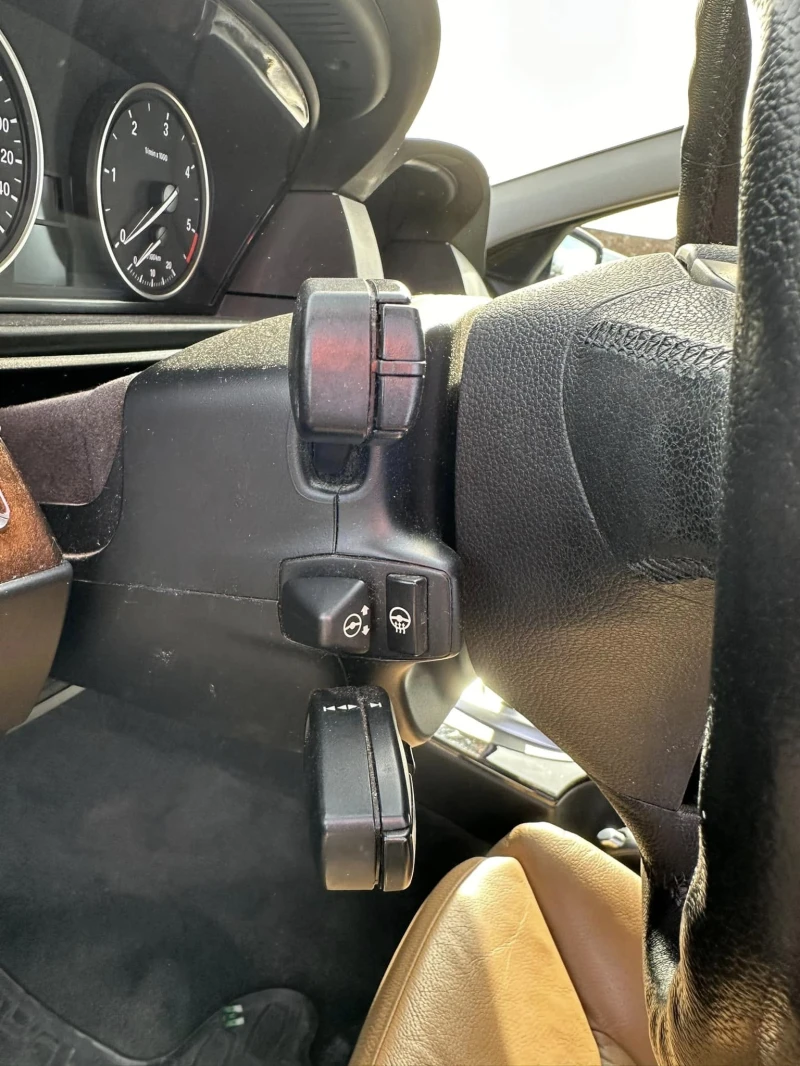 BMW 525 XD FULL, снимка 9 - Автомобили и джипове - 52917648