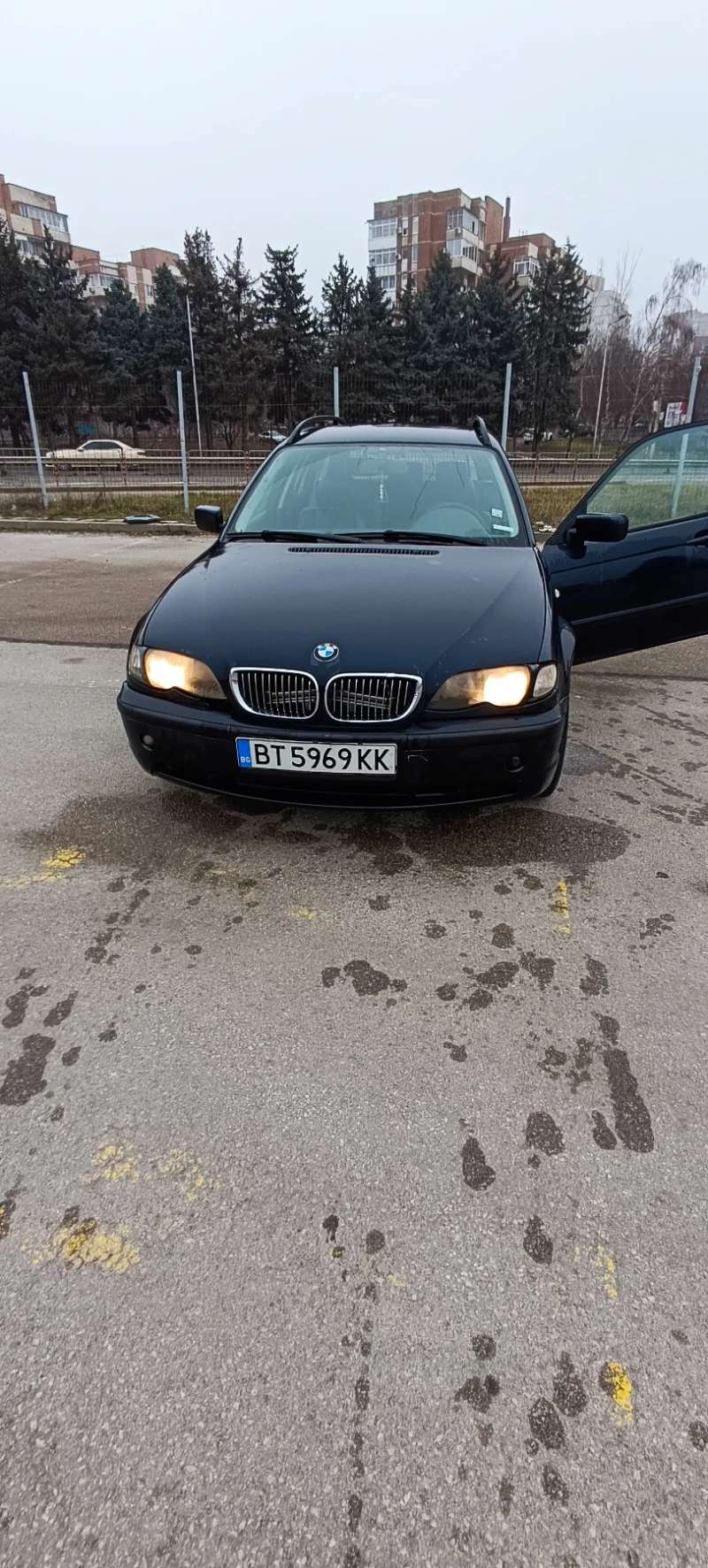 BMW 320, снимка 15 - Автомобили и джипове - 53277179