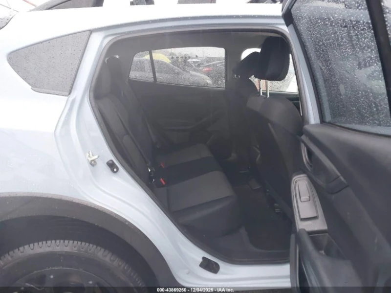 Subaru Crosstrek 2.0L H-4 DI, DOHC, VVT, 152HP All Wheel Drive, снимка 15 - Автомобили и джипове - 53500914