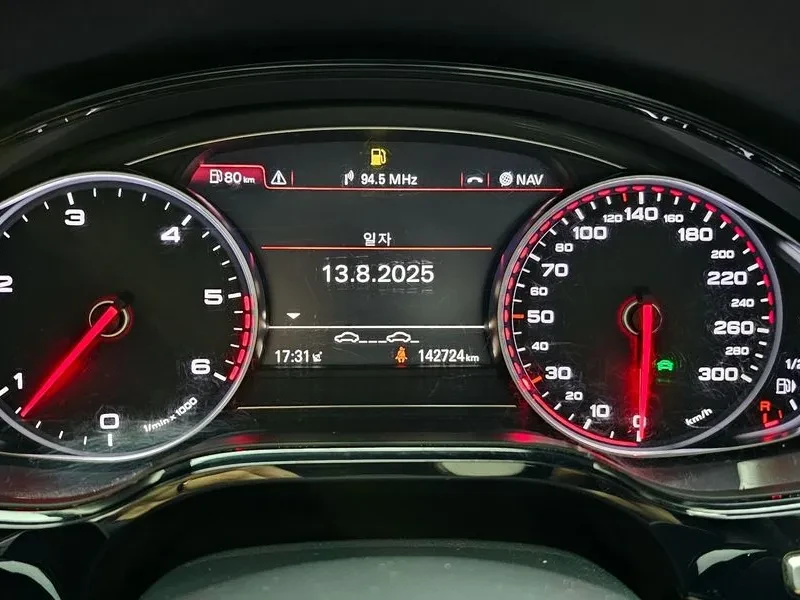 Audi A8 3.0 TDI Quattro - изображение 8