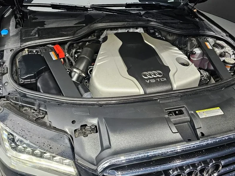 Audi A8 3.0 TDI Quattro - изображение 6