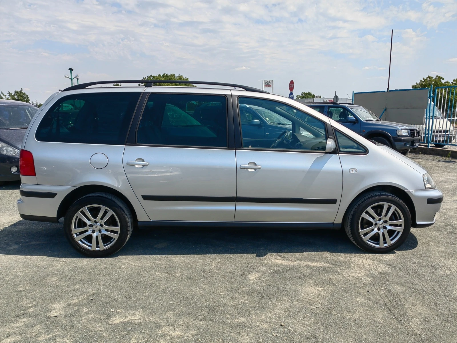 Seat Alhambra 2.0i - изображение 6