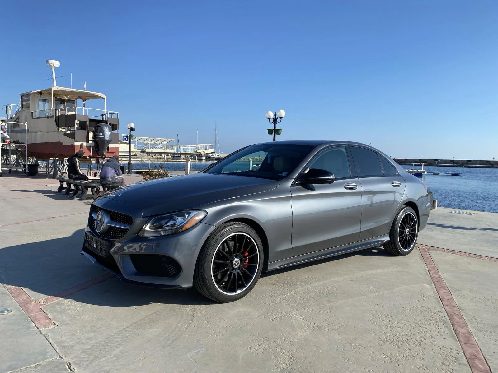 Mercedes-Benz C 300 AMG 9G Tronic 4MATIC - изображение 8