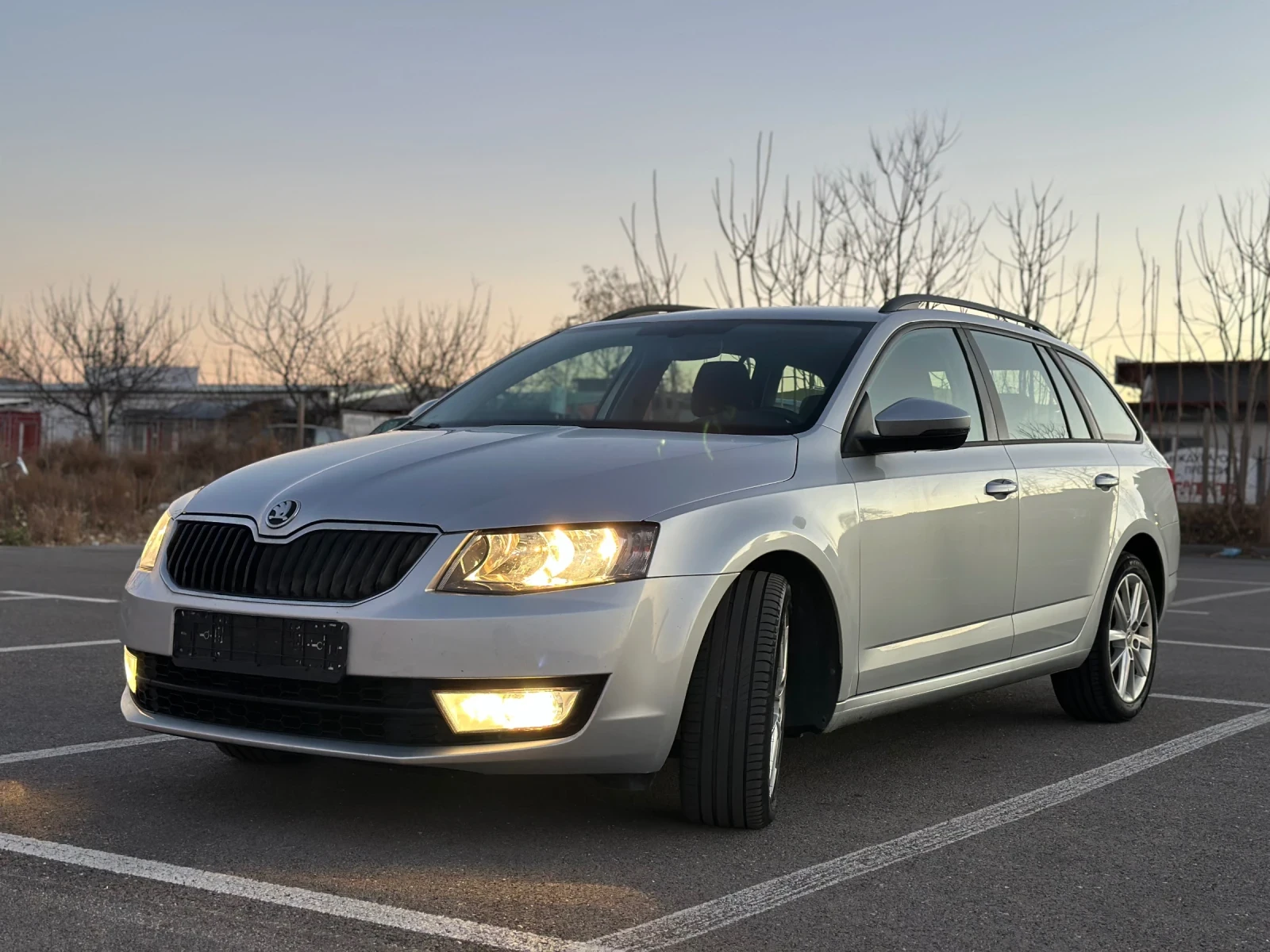 Skoda Octavia 1.6 TDI 110кс Automatic EURO6 - изображение 2