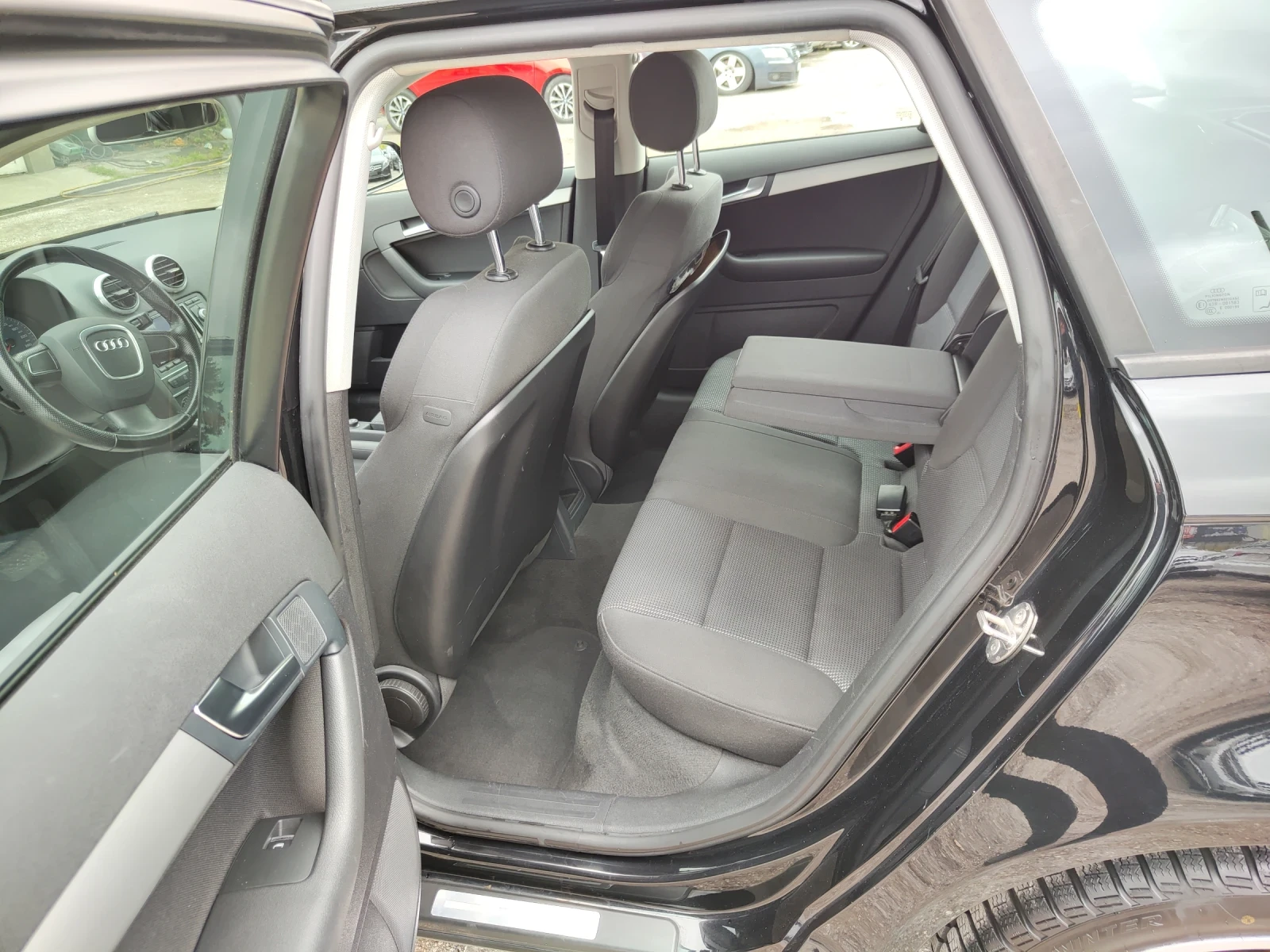 Audi A3 | Mobile.bg   11