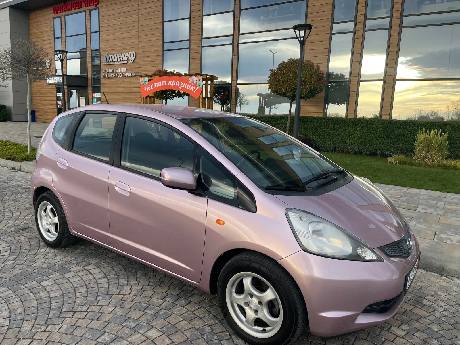 Honda Jazz 1.3 i-vtec Уникат!!! Хамелион!!! - изображение 9