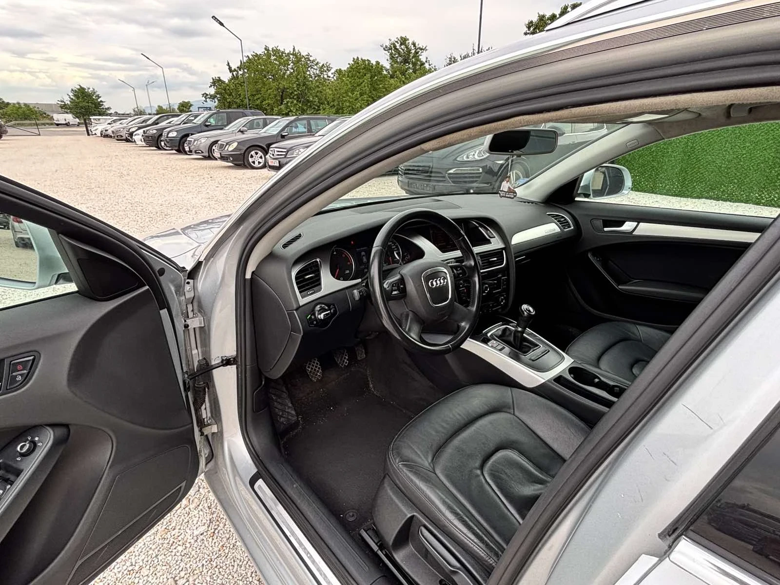 Audi A4 2.0TDI/QUATRO/6 СК/SERVIZNA ISTORIA  - изображение 8