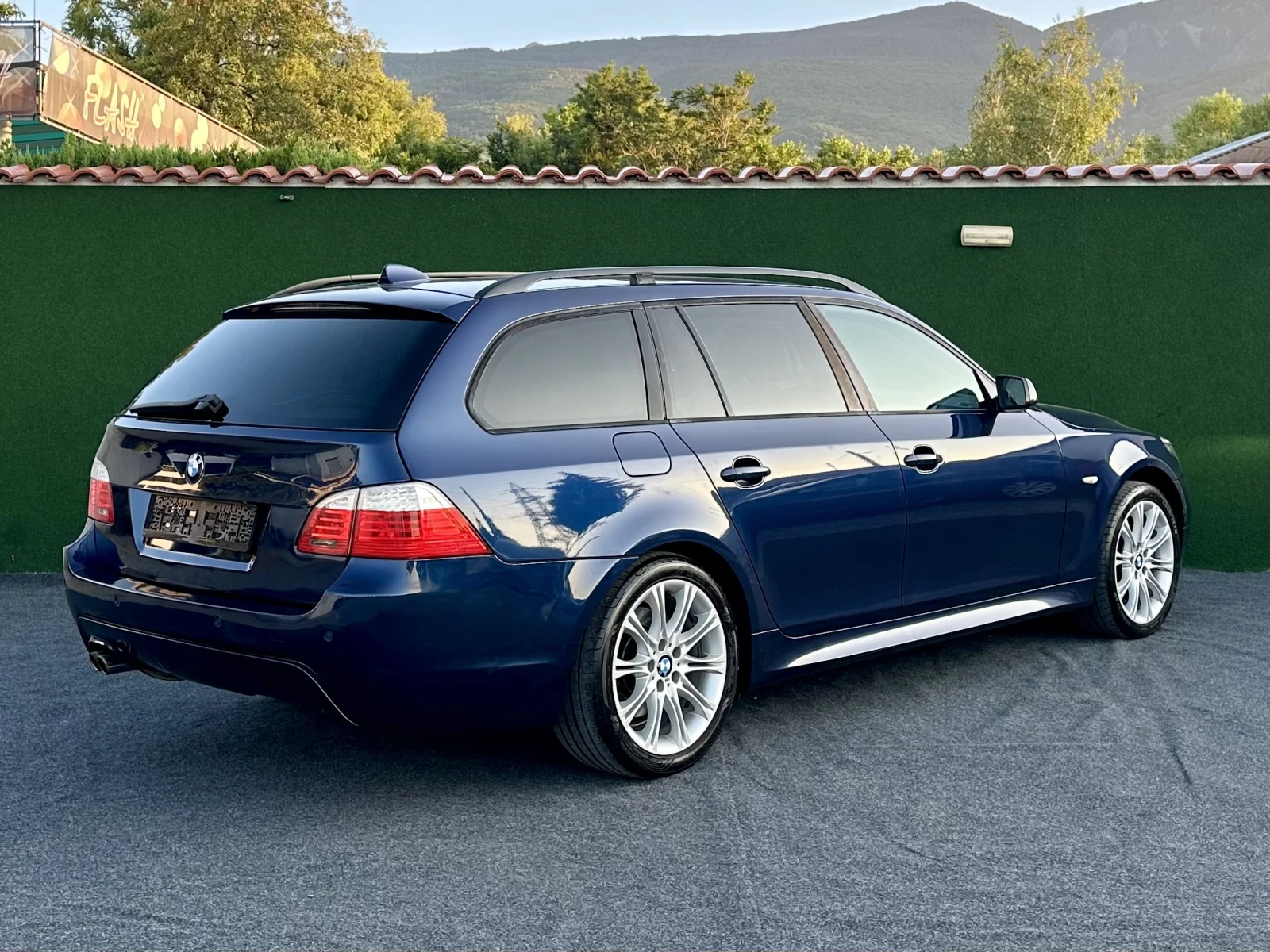 BMW 530 d x-Drive M-Pack EDITION* DynamicDrive* ЛИЗИНГ - изображение 4