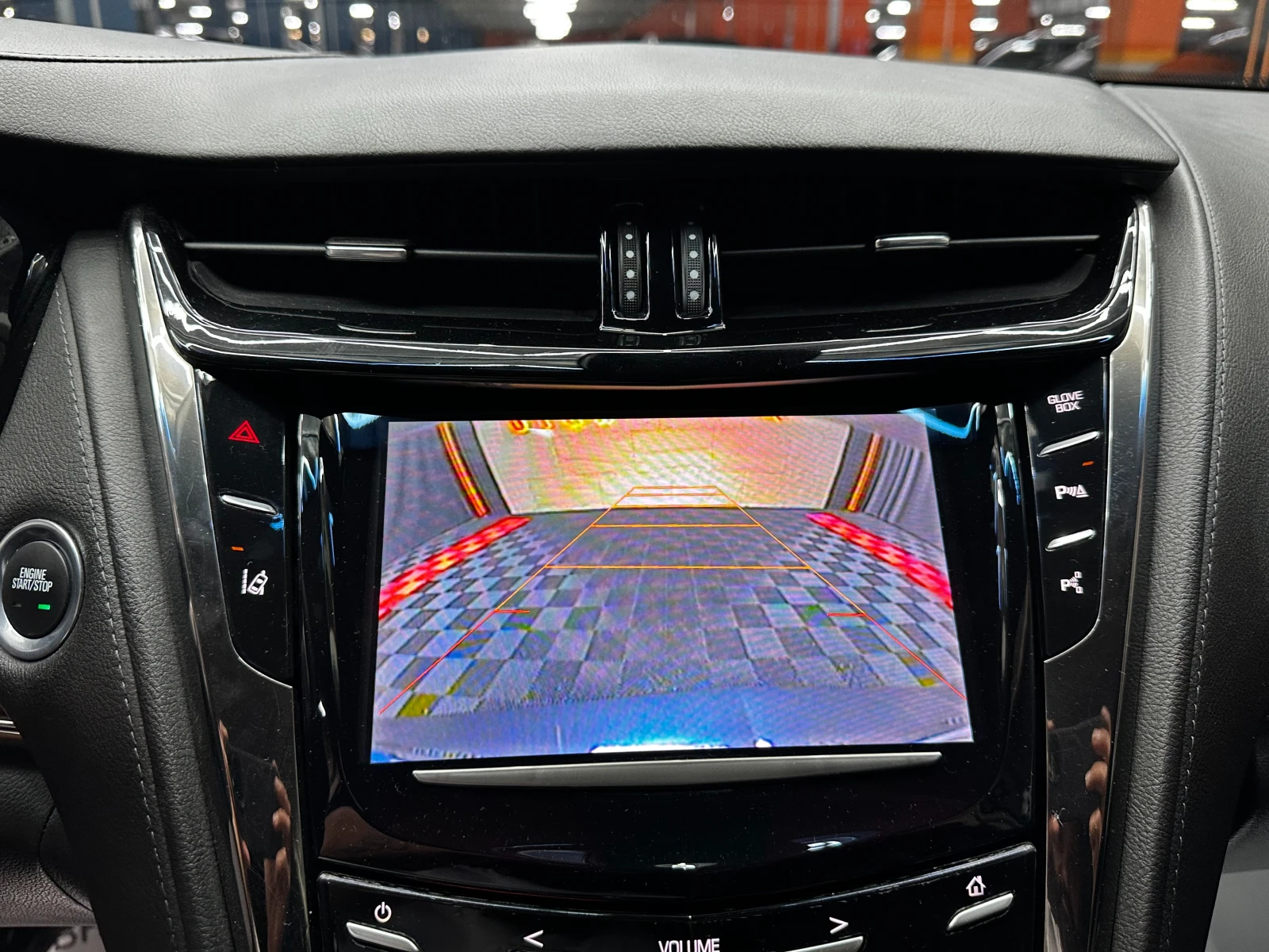 Cadillac Cts 3.6i 325 к.с.БАРТЕР/ЛИЗИНГ/КОМЕНТАР, снимка 12 - Автомобили и джипове - 51261140