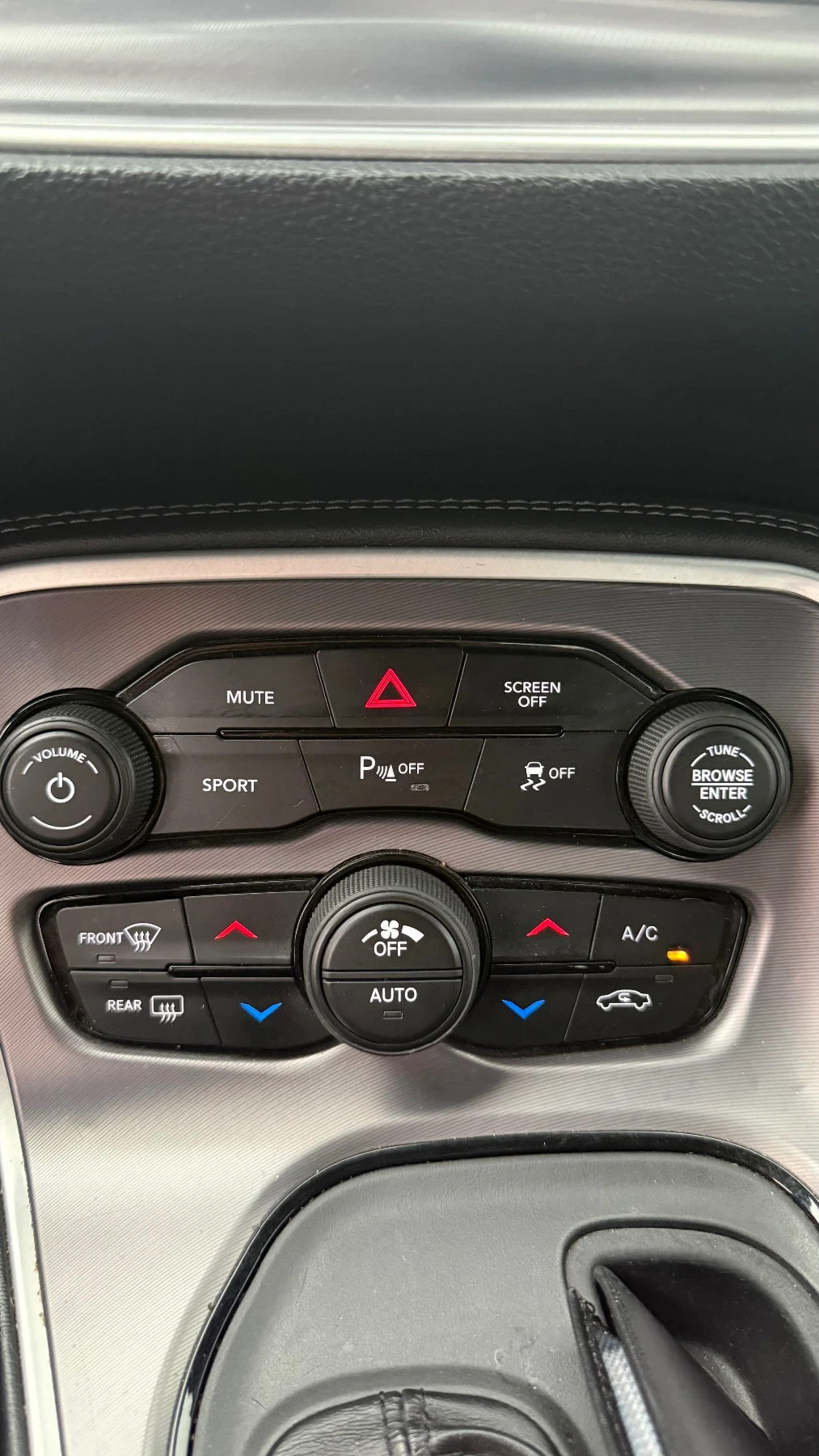 Dodge Challenger | Mobile.bg   17