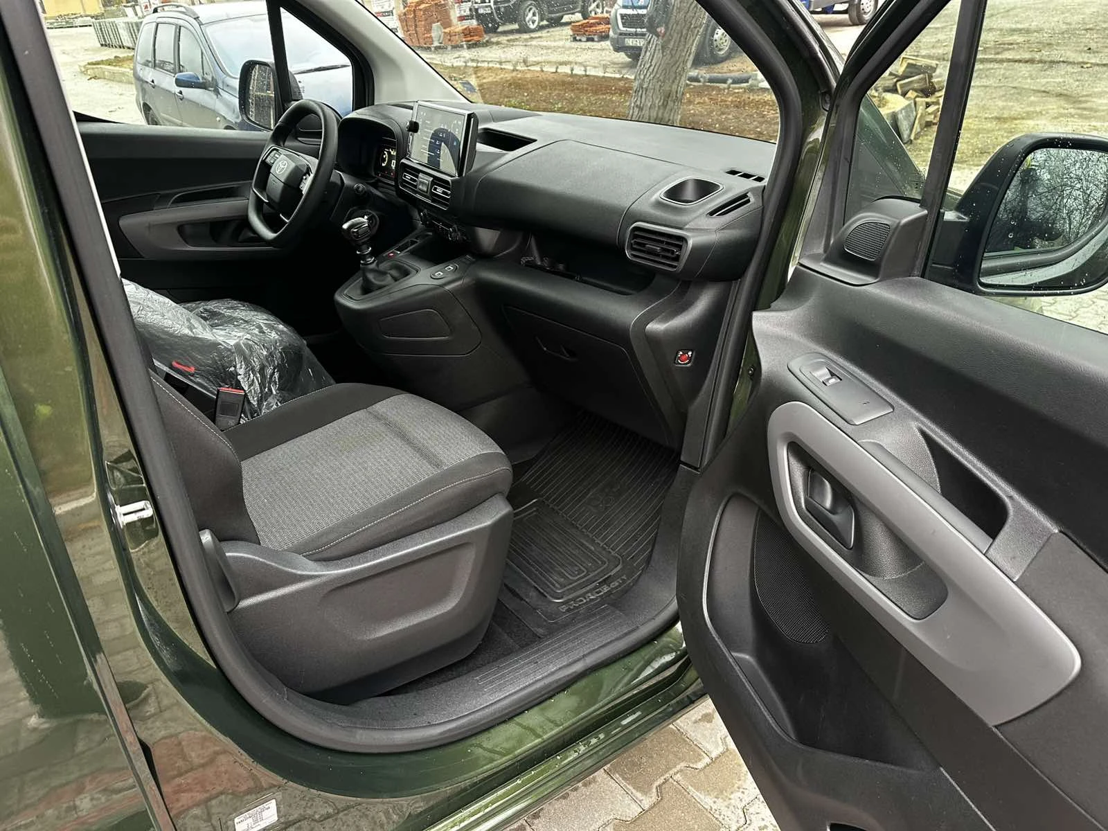 Toyota Proace City Verso | Mobile.bg � ����������� 7