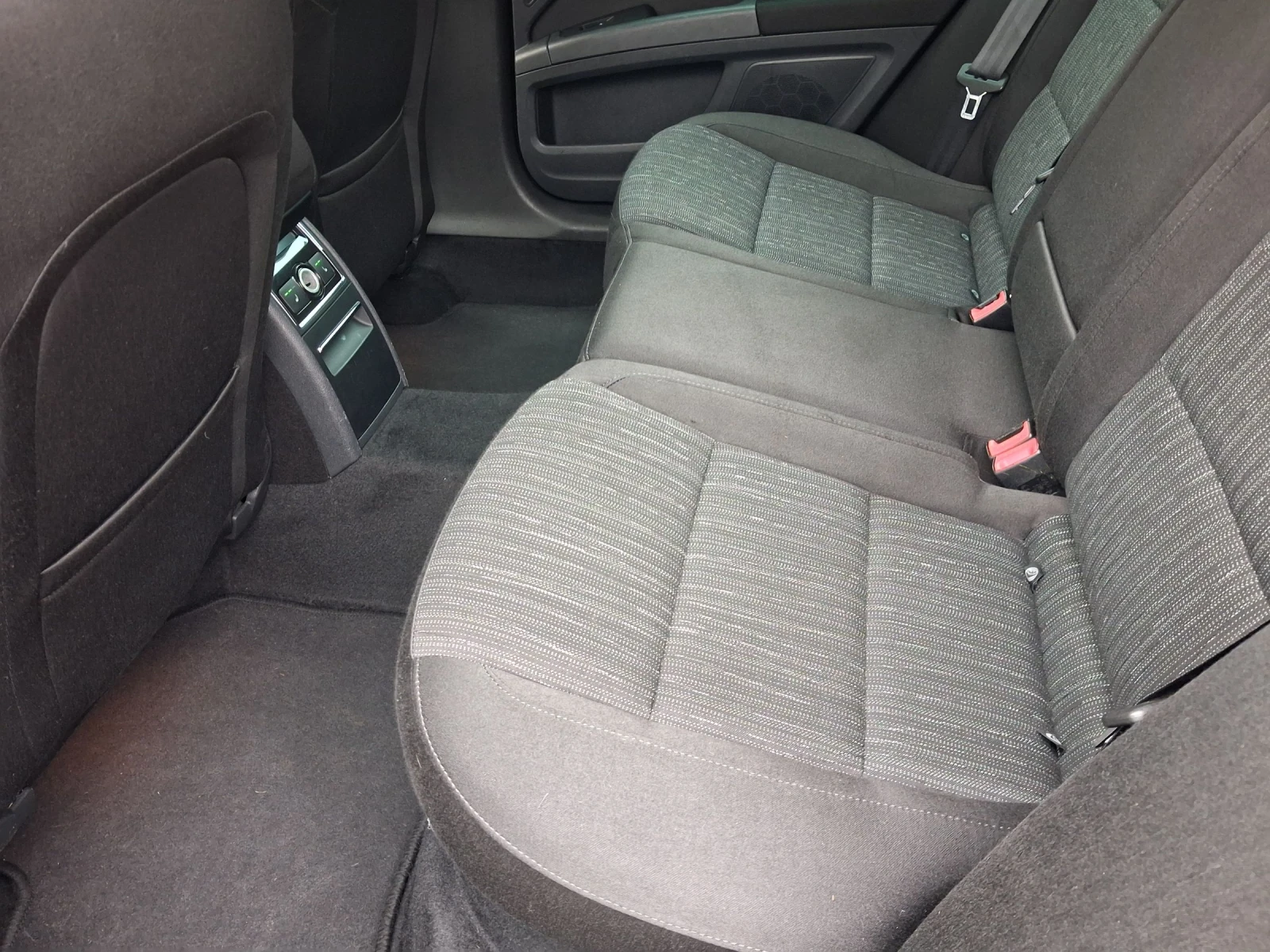 Skoda Superb 2.0, 170�.�. 4�4 ���������, ������ ������  | Mobile.bg � ����������� 15