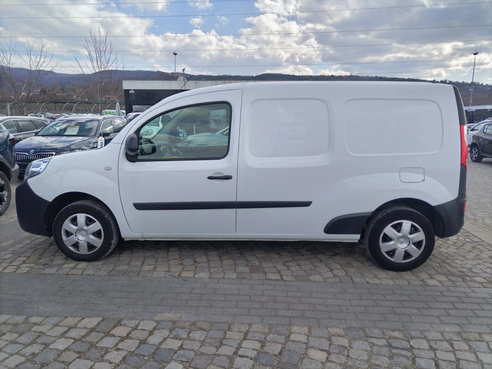 Renault Kangoo MAXI 1.5dCi/95к.с., снимка 5 - Автомобили и джипове - 53995550