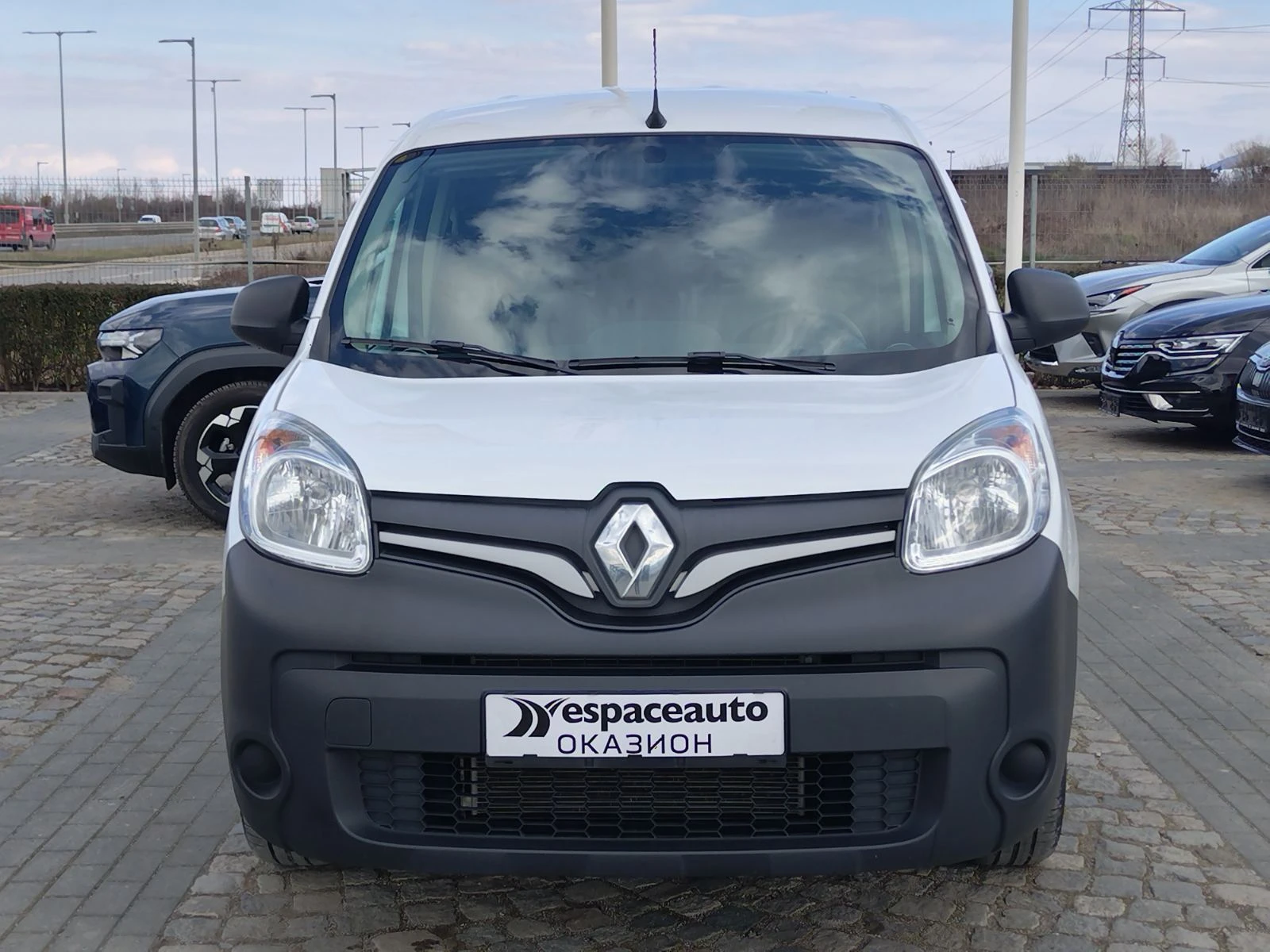 Renault Kangoo MAXI 1.5dCi/95к.с., снимка 3 - Автомобили и джипове - 53995550