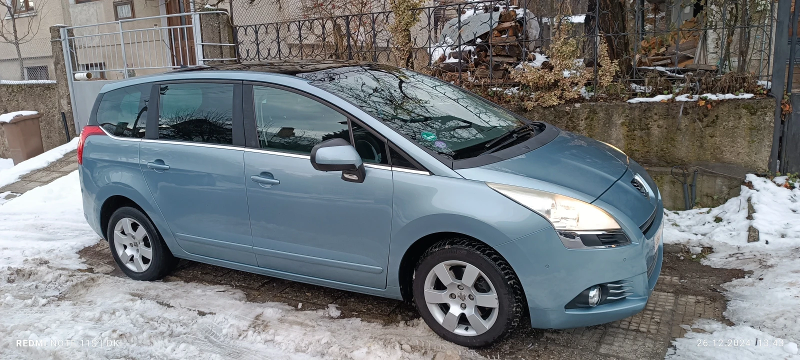 Peugeot 5008  7 места (6+ 1)