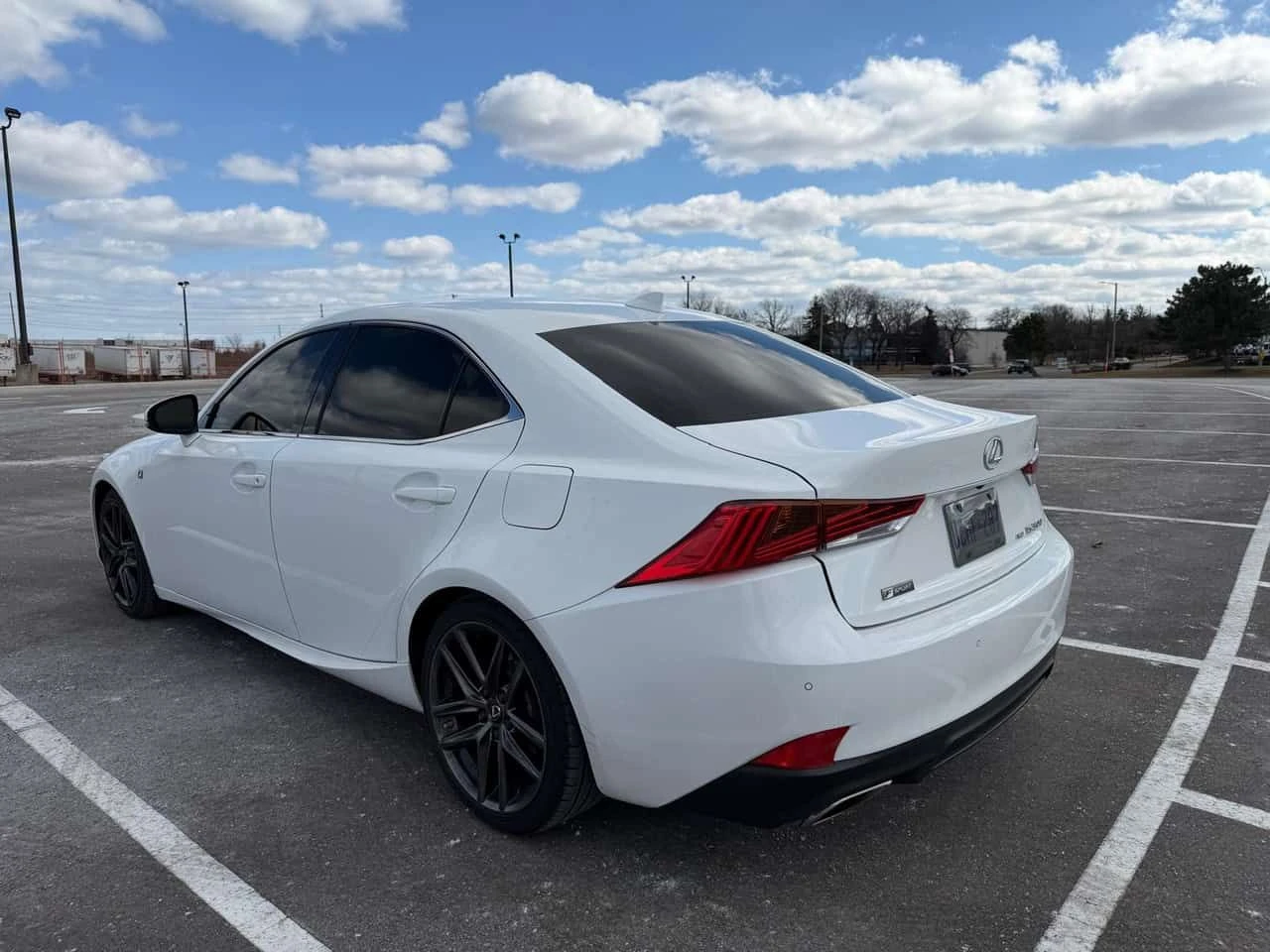 Lexus IS 300 F-SPORT* M/L* 360* DISTRONIC* O�������� | Mobile.bg � ����������� 16