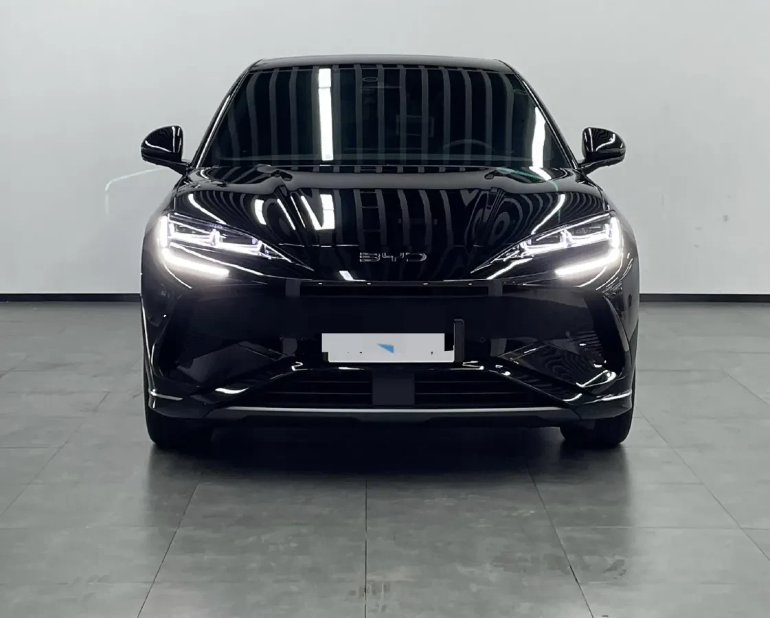 BYD Sealion 7, снимка 4 - Автомобили и джипове - 54223808