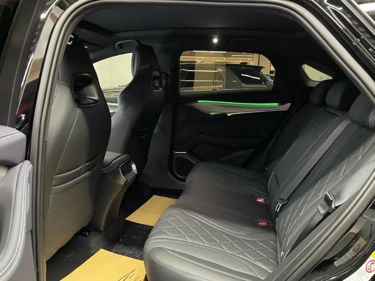 BYD Sealion 7, снимка 6 - Автомобили и джипове - 54223808